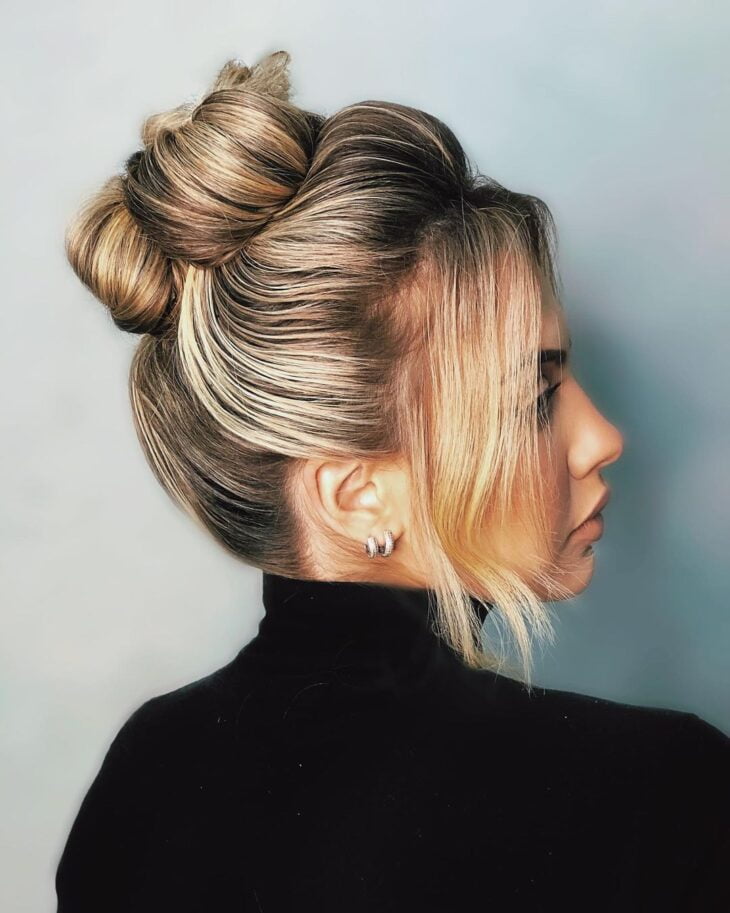 Coque bagunçado: 60 fotos + 6 tutoriais para abusar do penteado