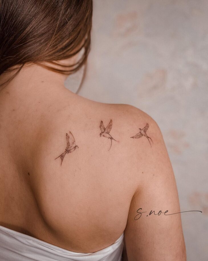 Tatuagem de pássaros 68