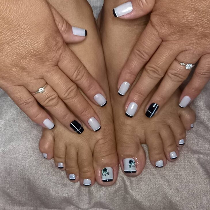 unhas decoradas em preto e branco 90