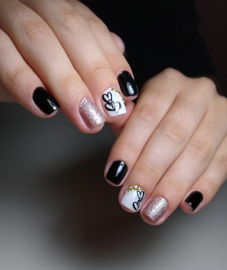 unhas decoradas em preto e branco 98