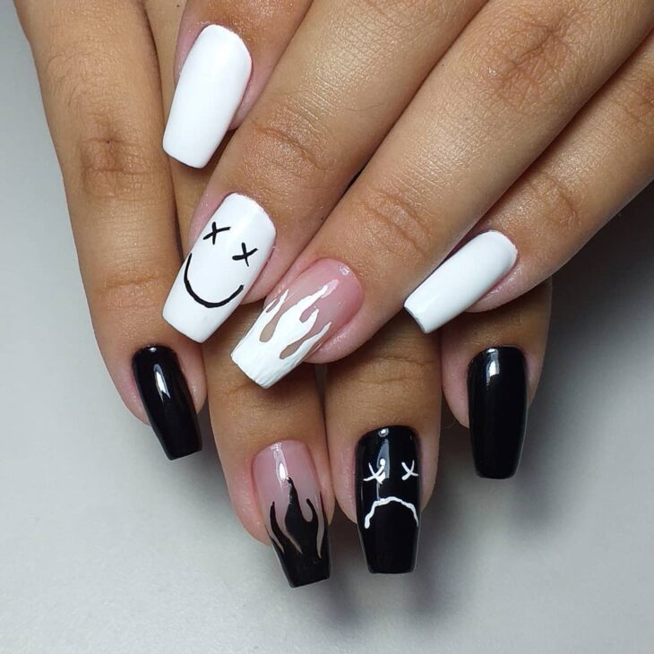 unhas decoradas em preto e branco 102