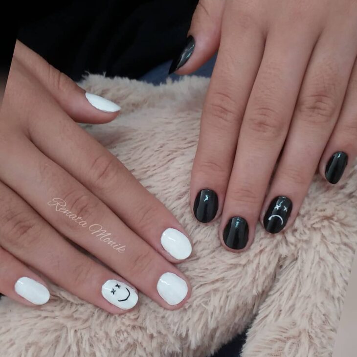 unhas decoradas em preto e branco 105