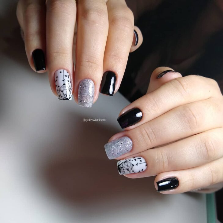 unhas decoradas em preto e branco 118