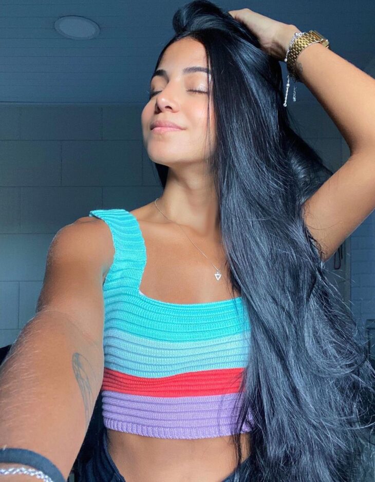 cabelo preto azulado 95