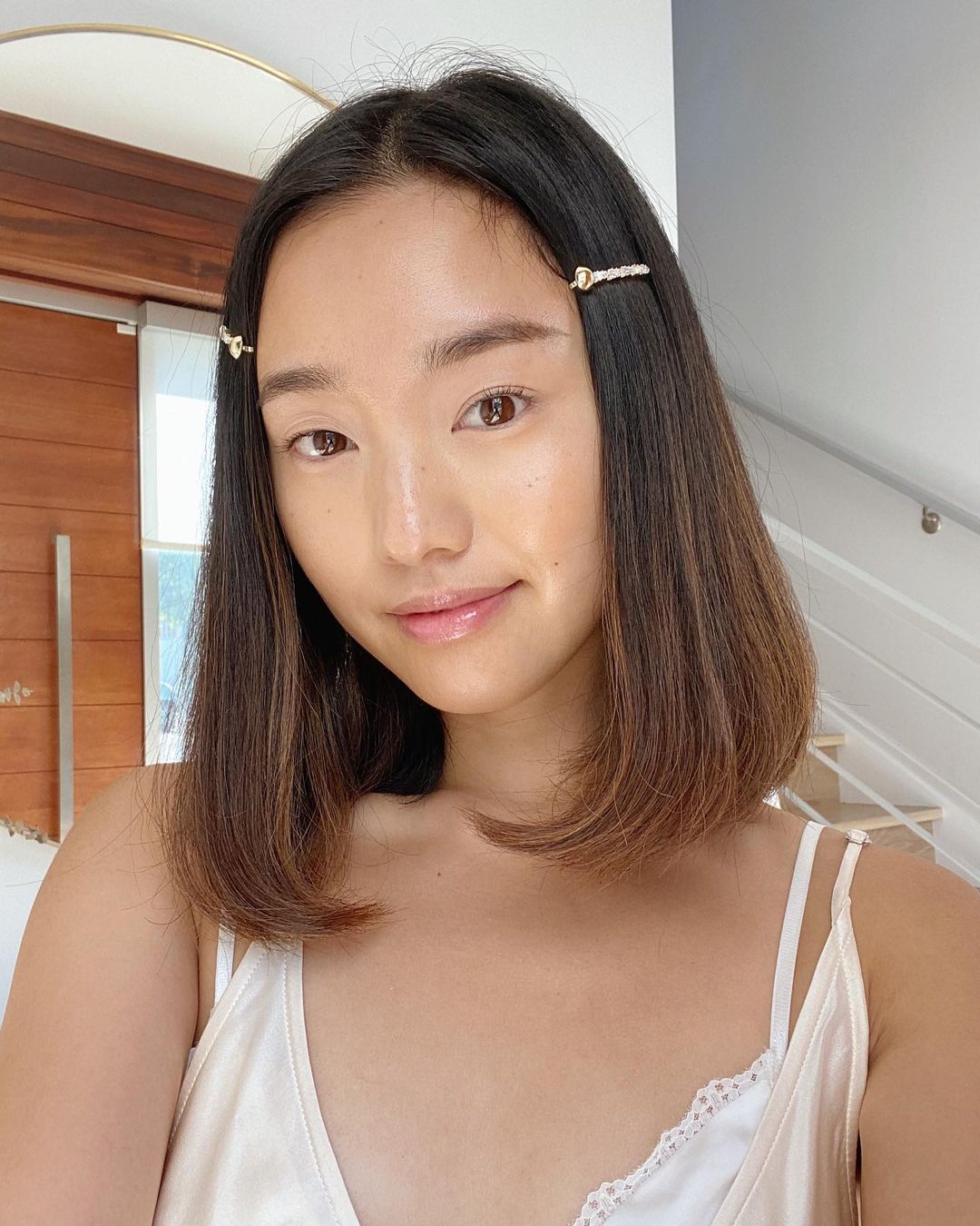 Long bob liso: 30 fotos que provam toda a beleza desse corte