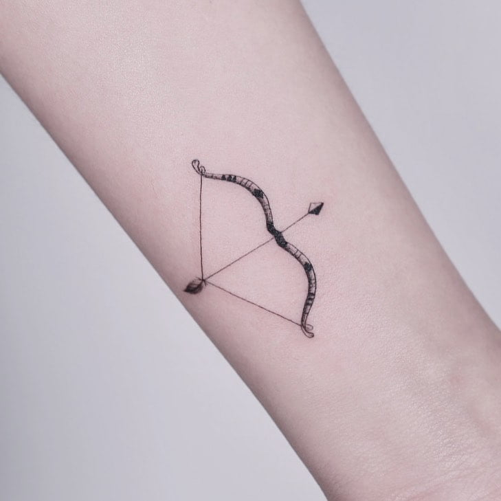 tatuagem de flecha 13