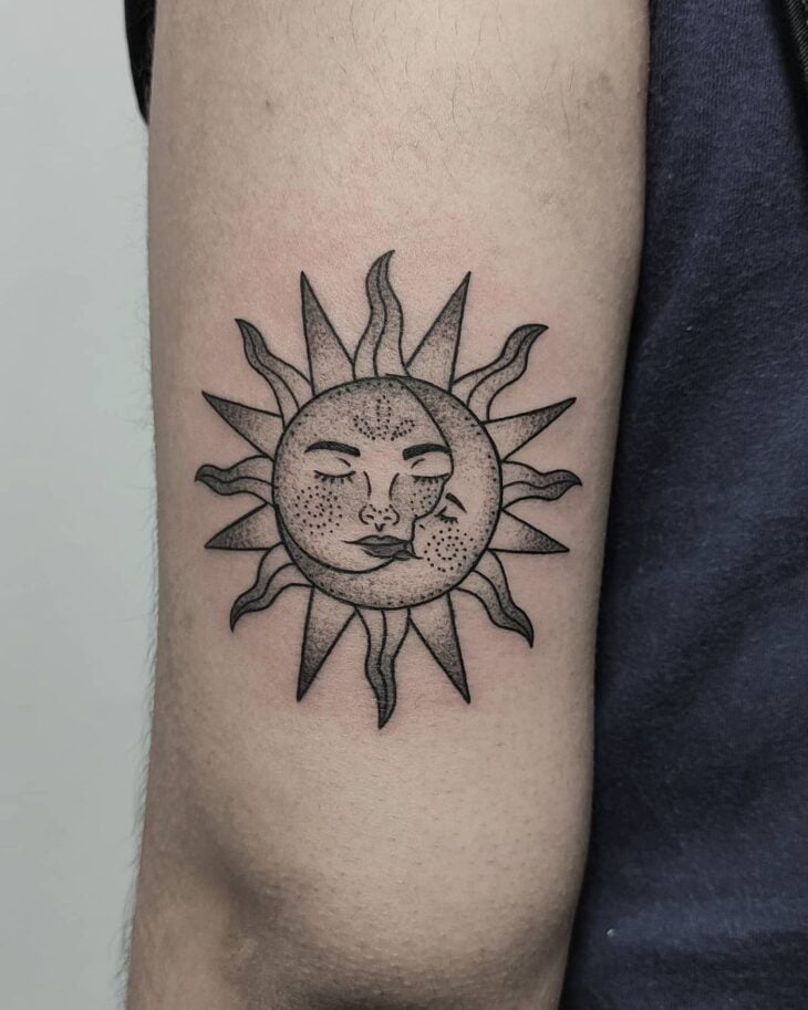 tatuagem de sol e lua 72