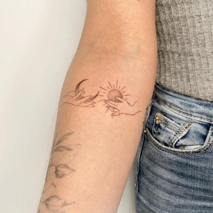 tatuagem de sol e lua 99