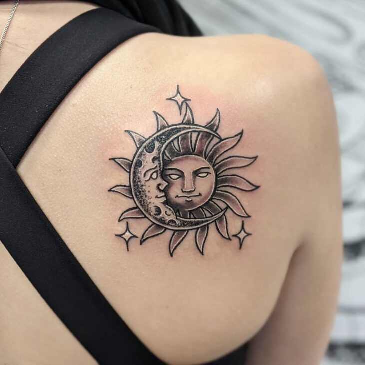 tatuagem de sol e lua 44