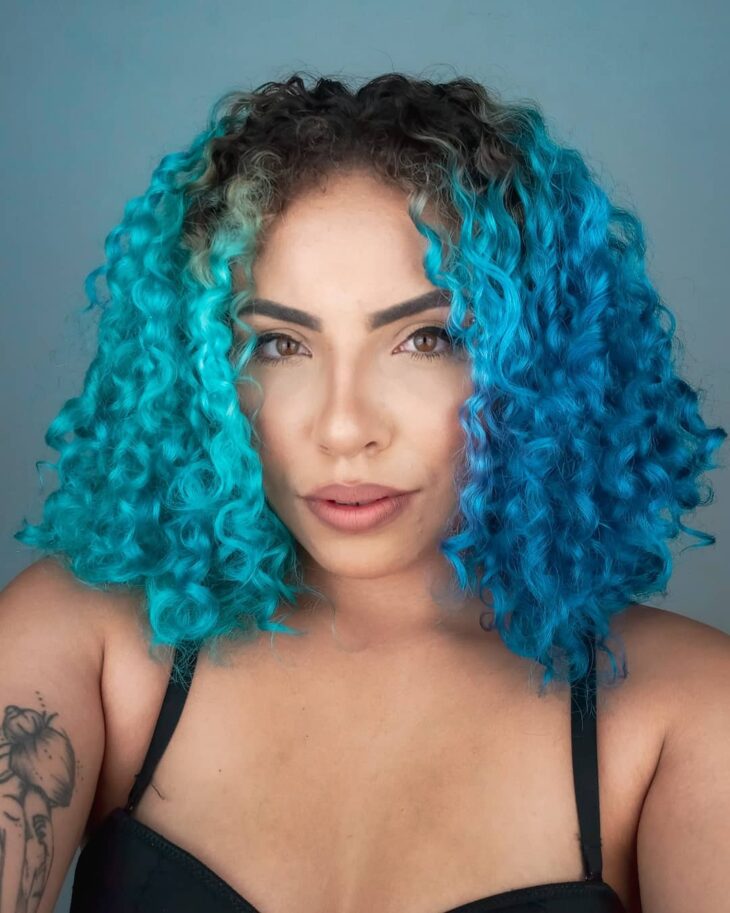 cabelo azul turquesa 84