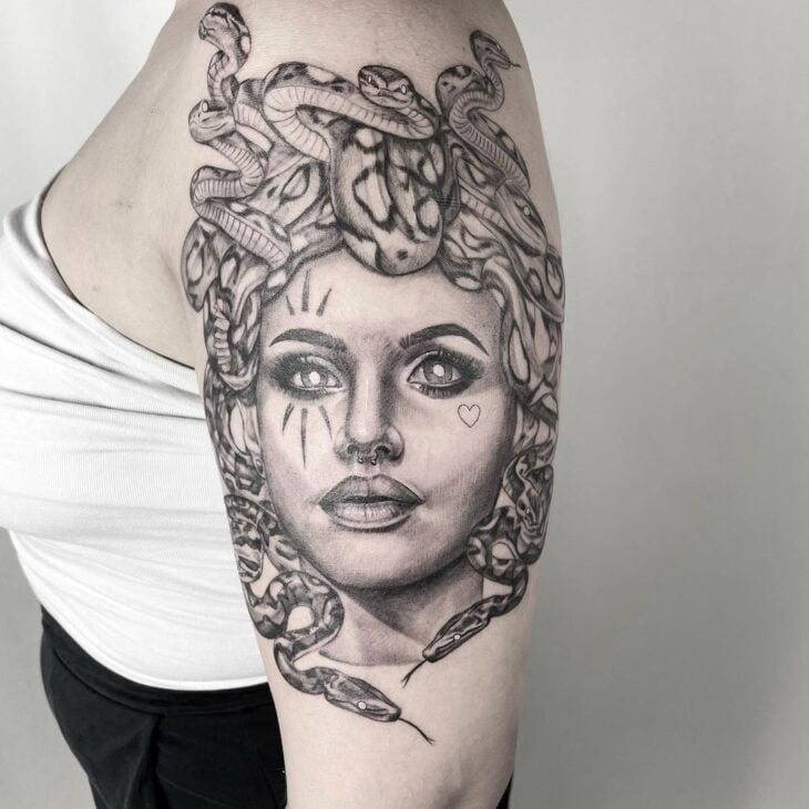 tatuagem de medusa 88