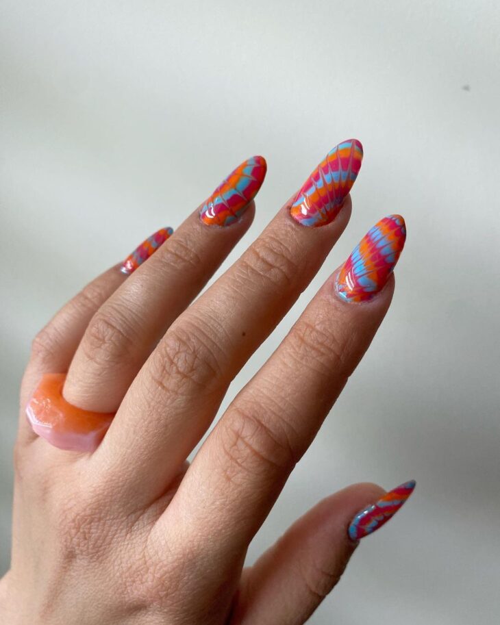 unhas tie dye 54