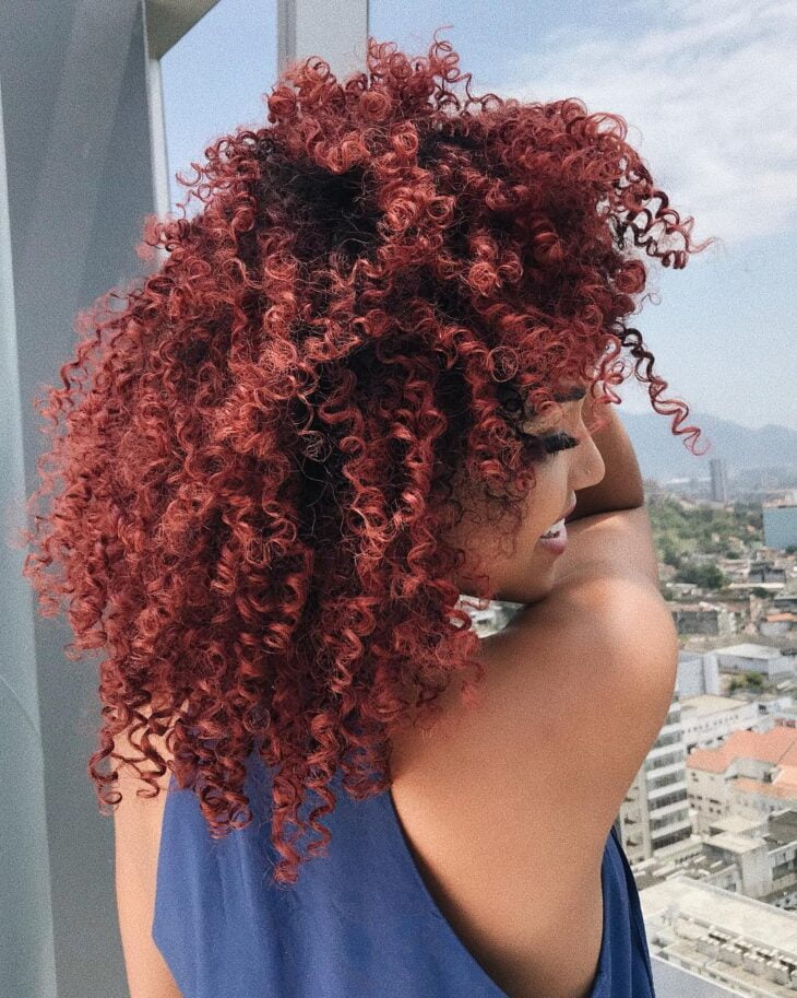 cabelo vermelho escuro 66