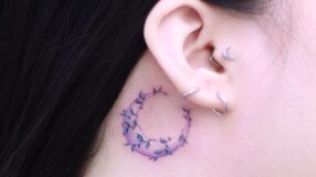 80 ideias de tatuagem atrás da orelha que são para lá de incríveis