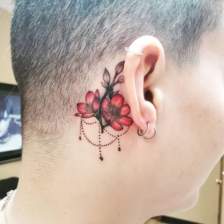 tatuagem atrás da orelha 139