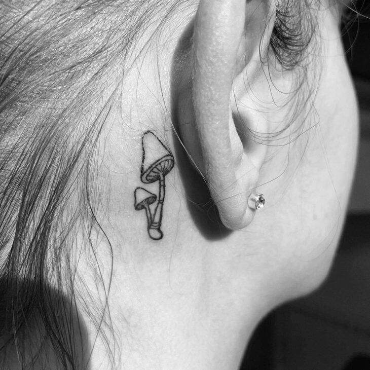 tatuagem atrás da orelha 146
