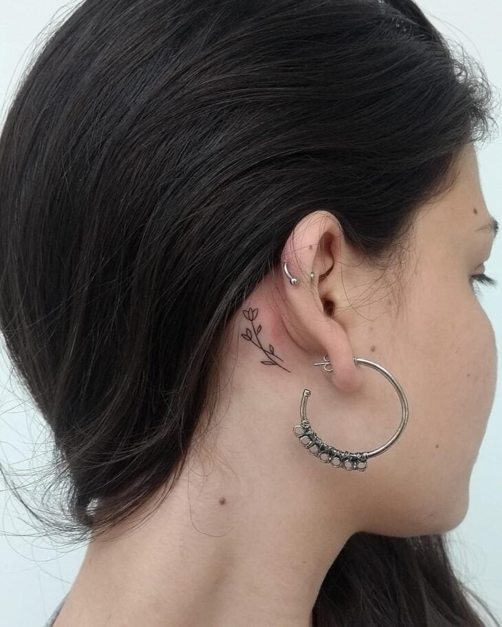 tatuagem atrás da orelha 133