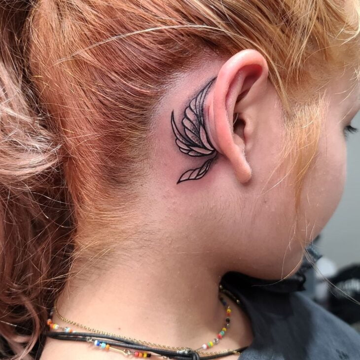 tatuagem atrás da orelha 148
