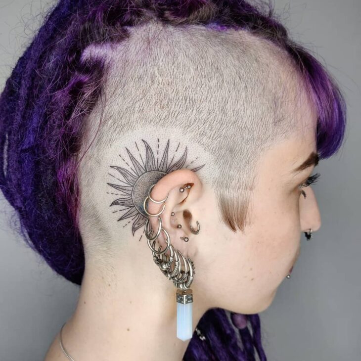 tatuagem atrás da orelha 150