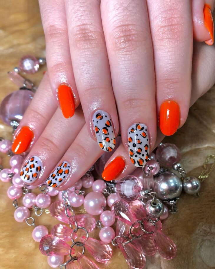 unhas laranja 99