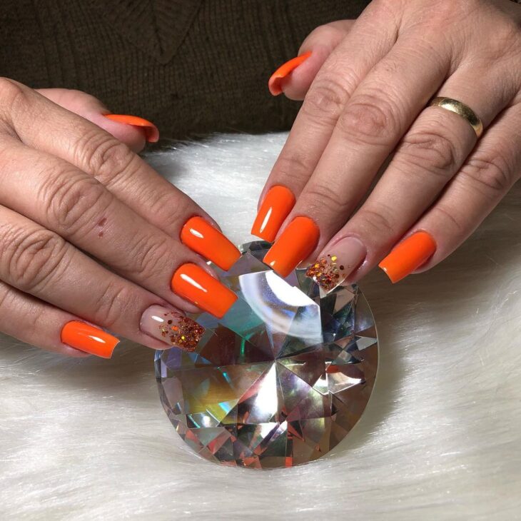 unhas laranja 104