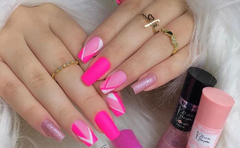 50 ideias de unhas com esmalte rosa delicadas e estilosas