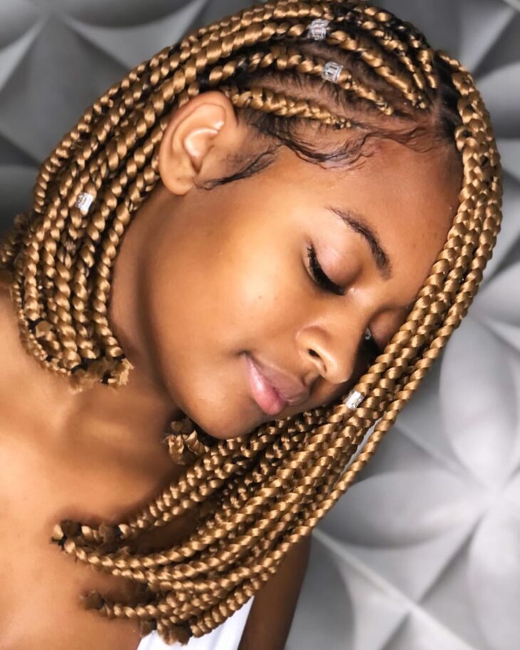 Box braids chanel: 40 inspirações para mudar o visual