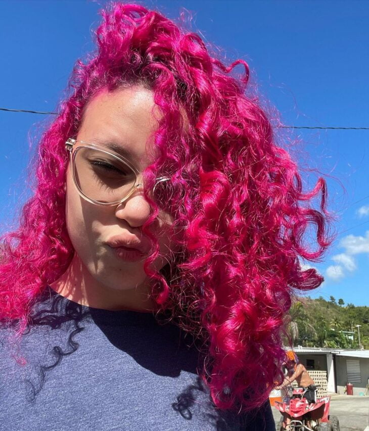 cabelo cacheado rosa 65