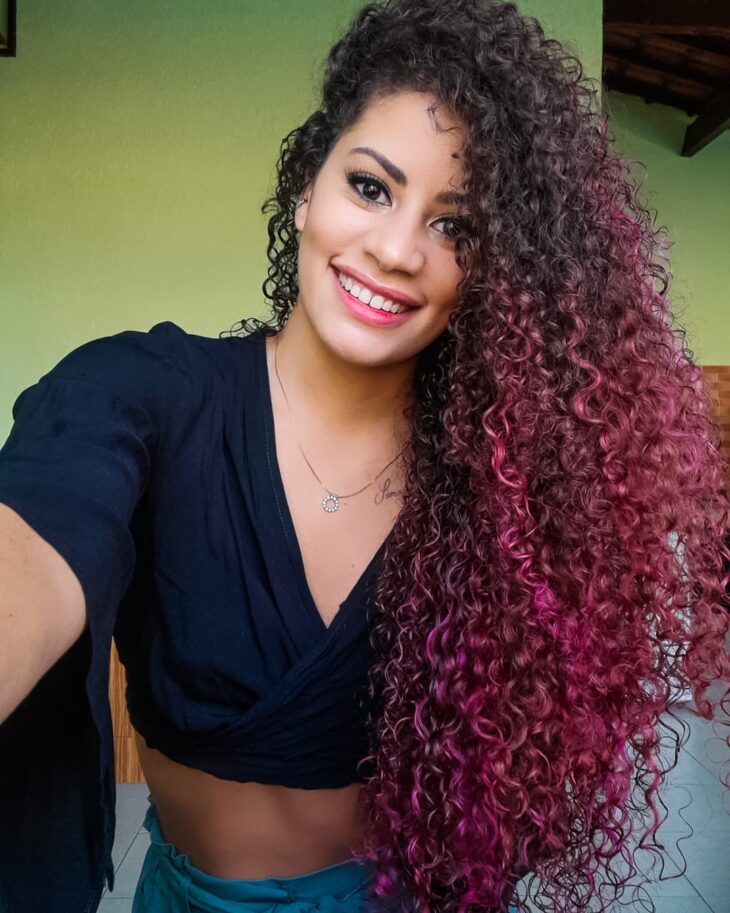 cabelo cacheado rosa 78