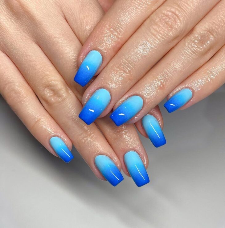 esmalte azul-claro 99