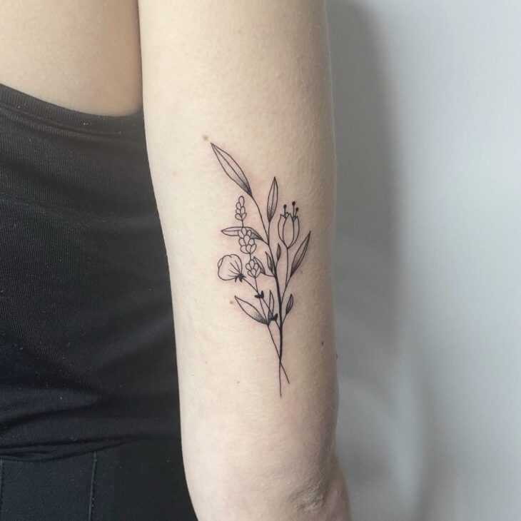 tatuagem de flor 130