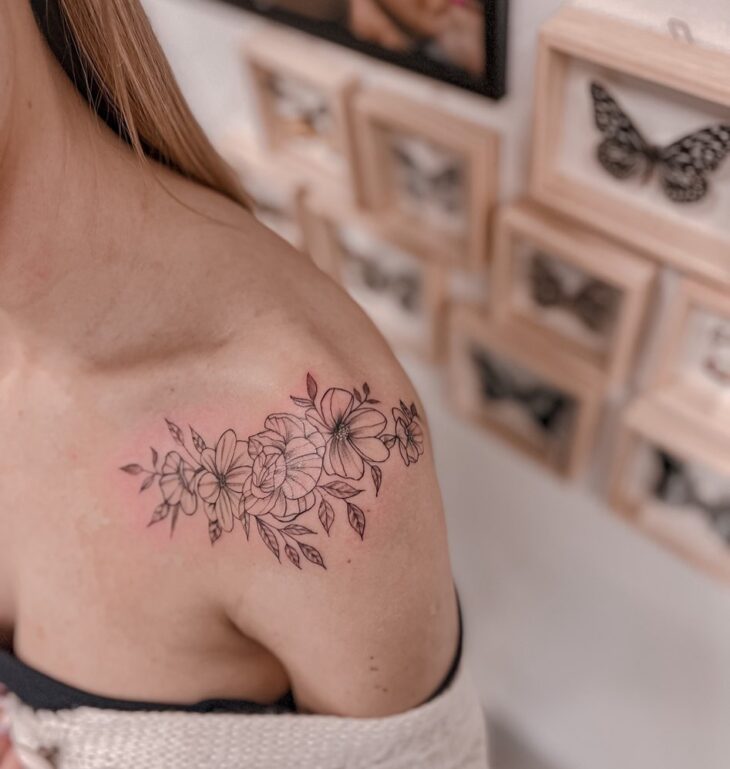 tatuagem de flor 134