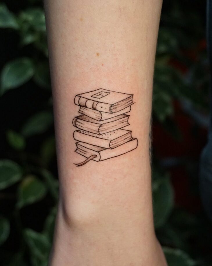 tatuagem de livros 84