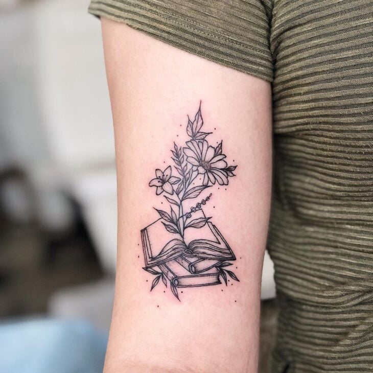 tatuagem de livros 10