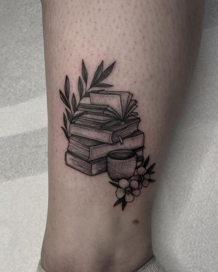 tatuagem de livros 24