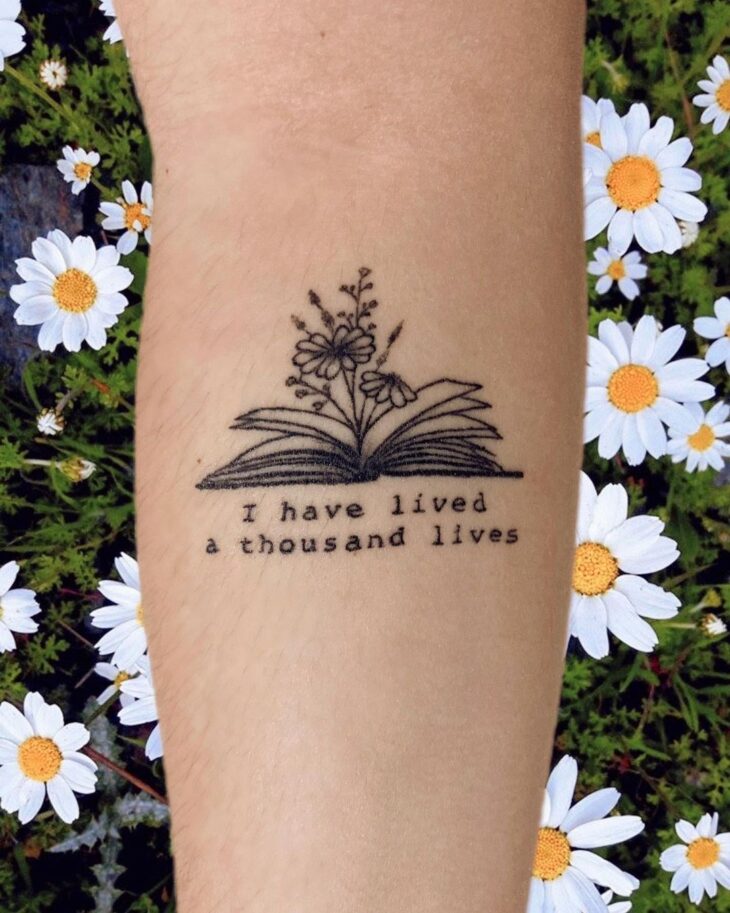 tatuagem de livros 114