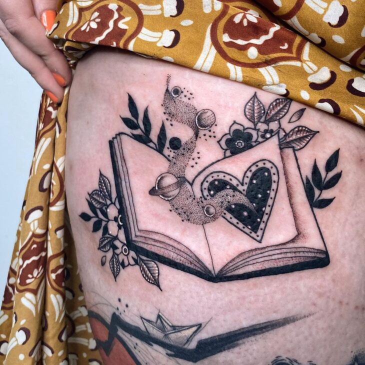 tatuagem de livros 122