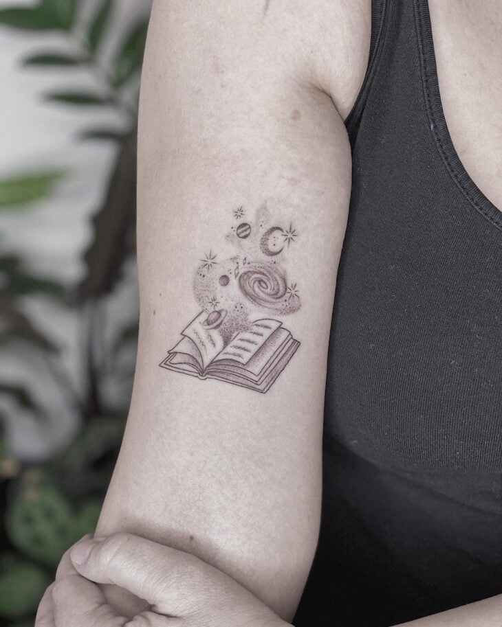 tatuagem de livros 4