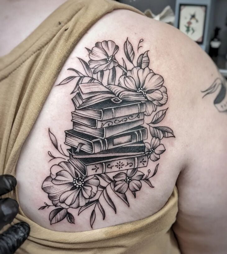 tatuagem de livros 142