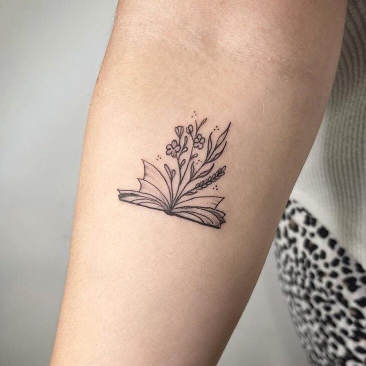 tatuagem de livros 89