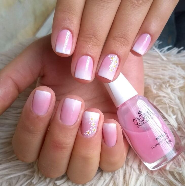 unhas degrade rosa 70