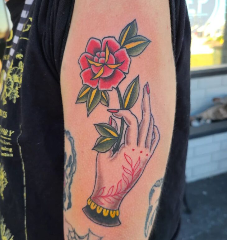 tatuagem de rosa 125