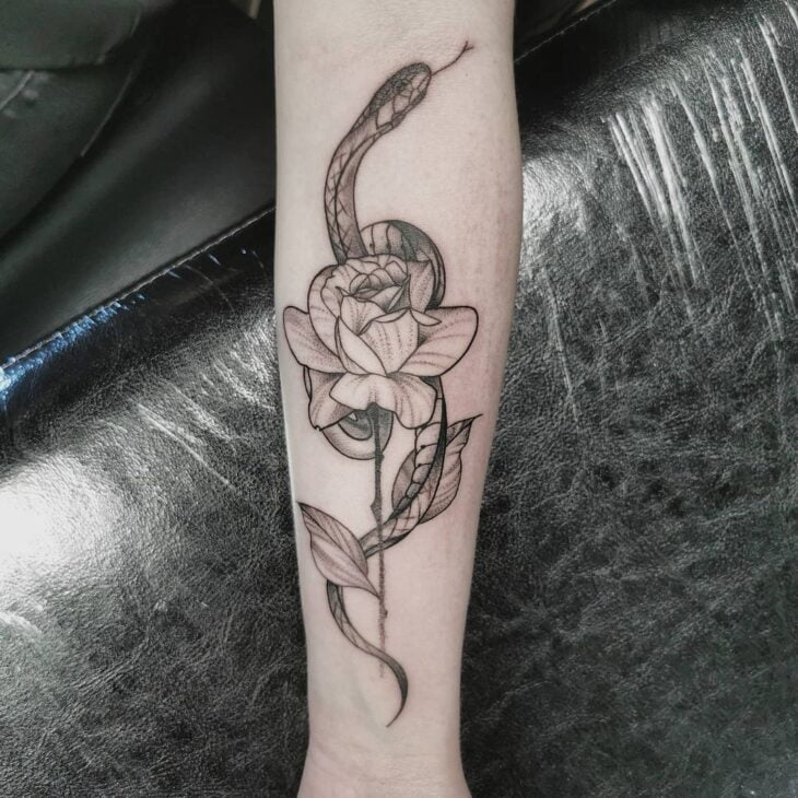 tatuagem de rosa 22