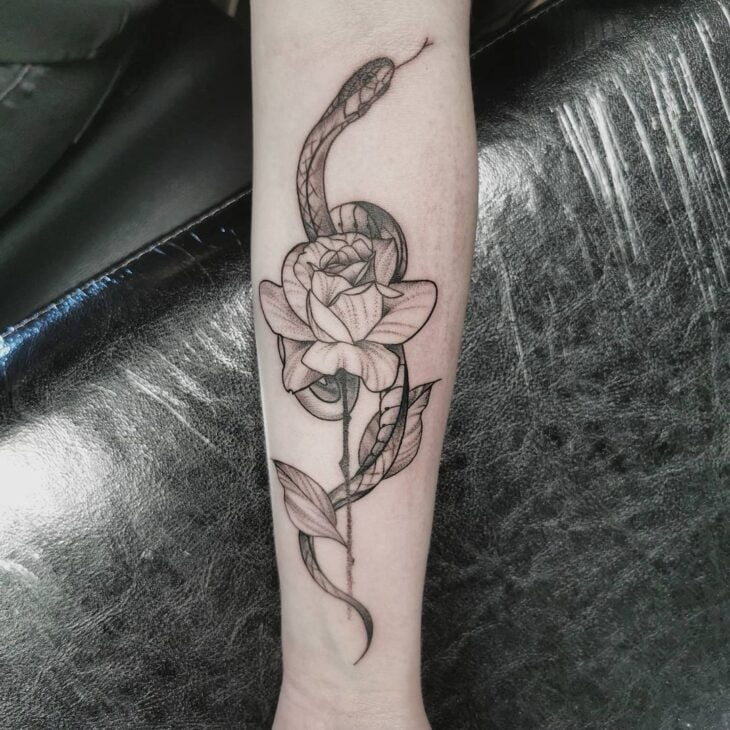 tatuagem de rosa 150