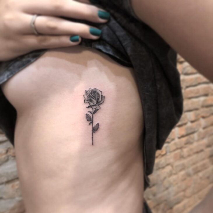tatuagem de rosa 86