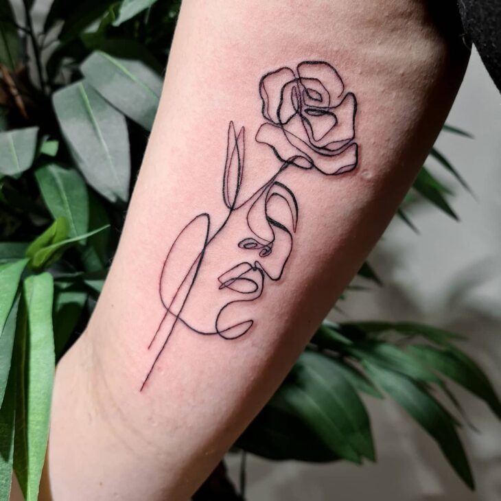 tatuagem de rosa 99