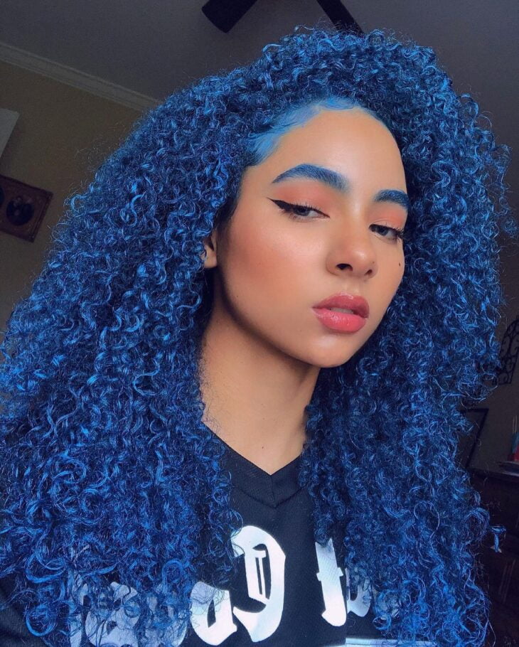 cabelo azul-escuro 9