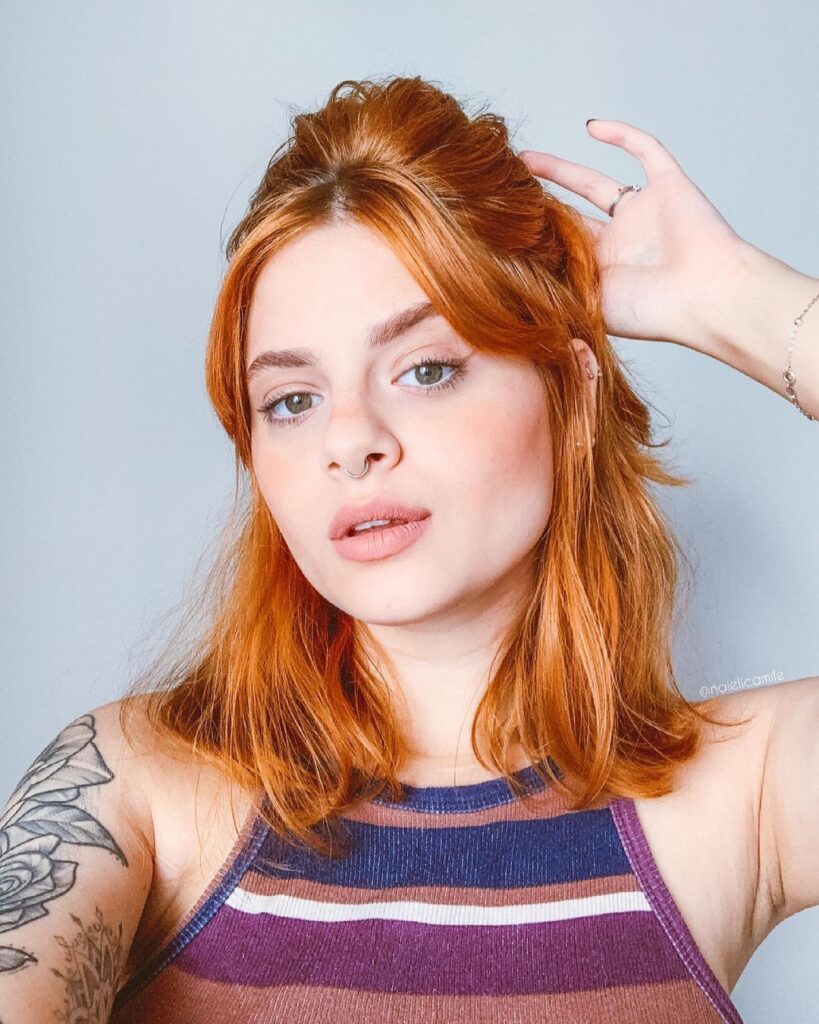 Cabelo médio com franja: 50 fotos com esse estilo atemporal