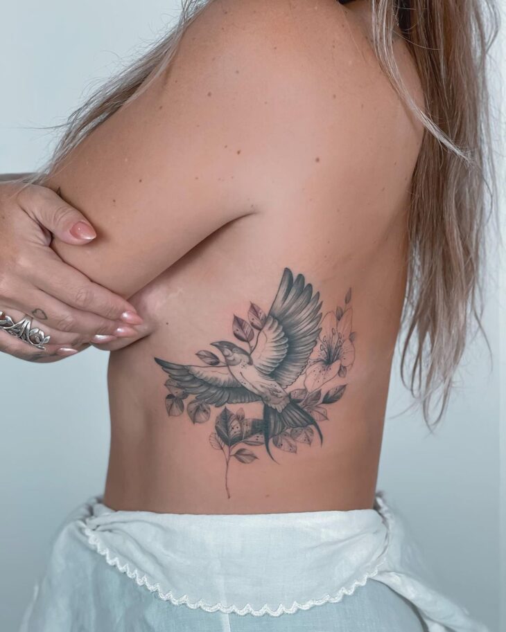tatuagem na costela 15