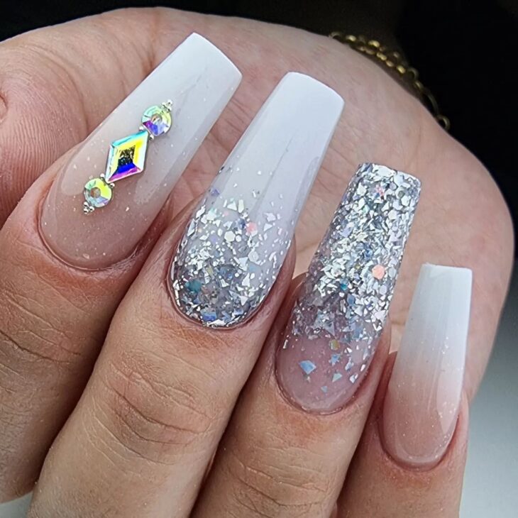 unhas encapsuladas delicadas 25